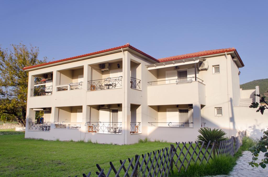 Hotel Elina Perdika Exterior foto